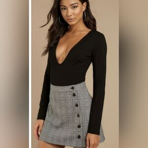 Tobi | Black deep-V bodysuit